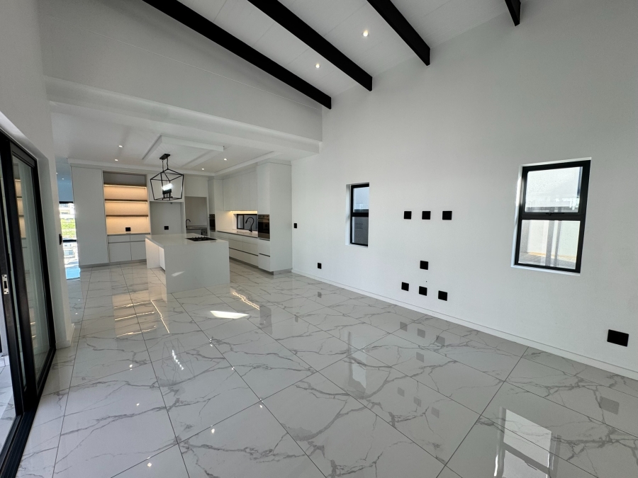 3 Bedroom Property for Sale in Sandown Western Cape